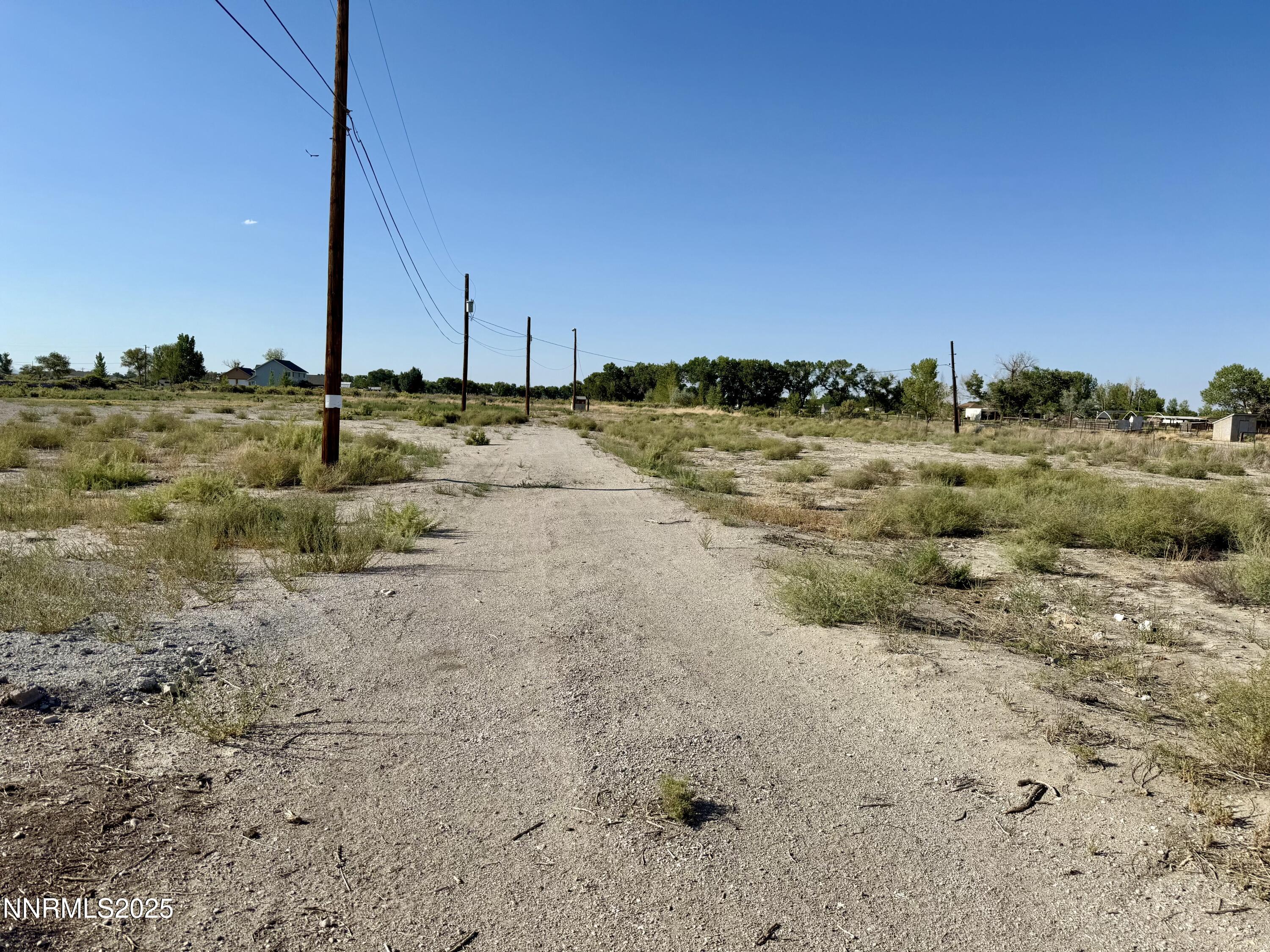 225 Union Lane Fallon, NV 89406 - Photo 4 of 8 IMG_2977