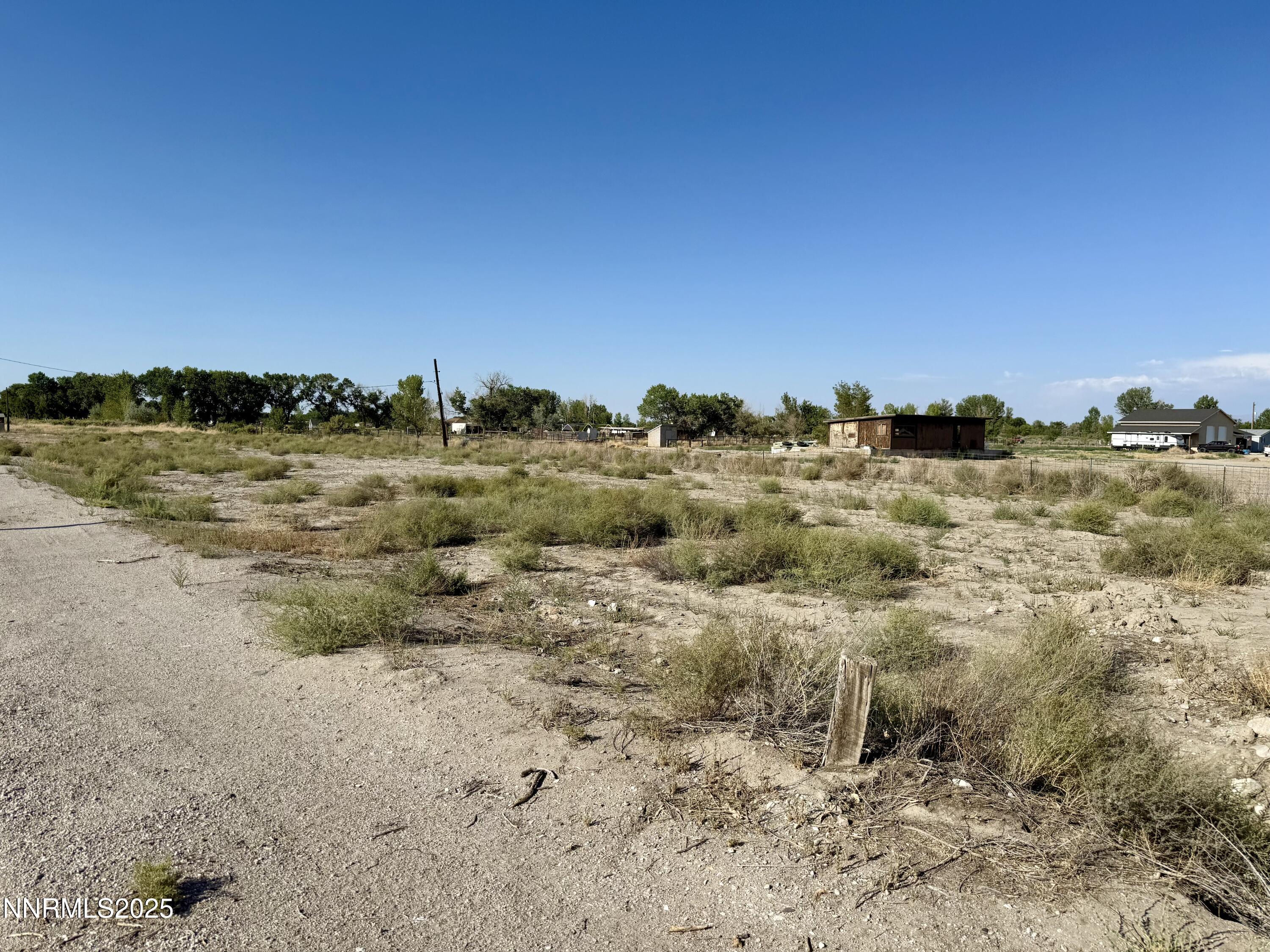 225 Union Lane Fallon, NV 89406 - Photo 5 of 8 IMG_2978