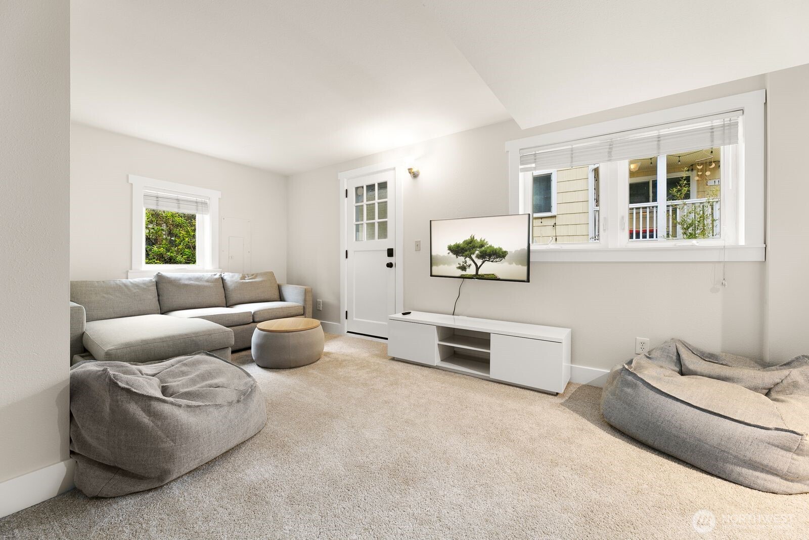 116 East Edgar Street Seattle, WA 98102 - Photo 24 of 31 Gallery Image 24