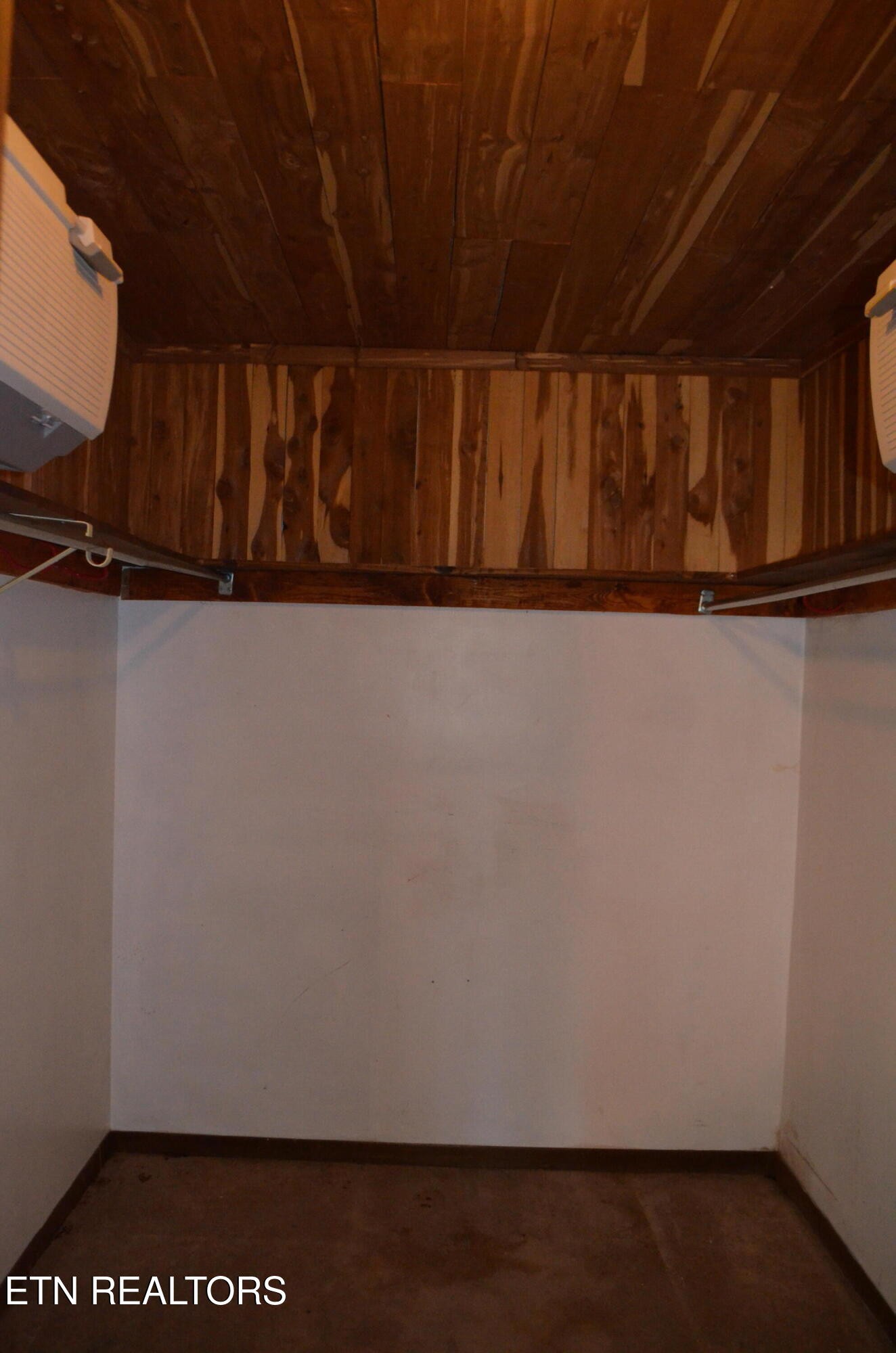 389 Laurel Road Clinton, TN 37716 - Photo 9 of 30 Gallery Image 9