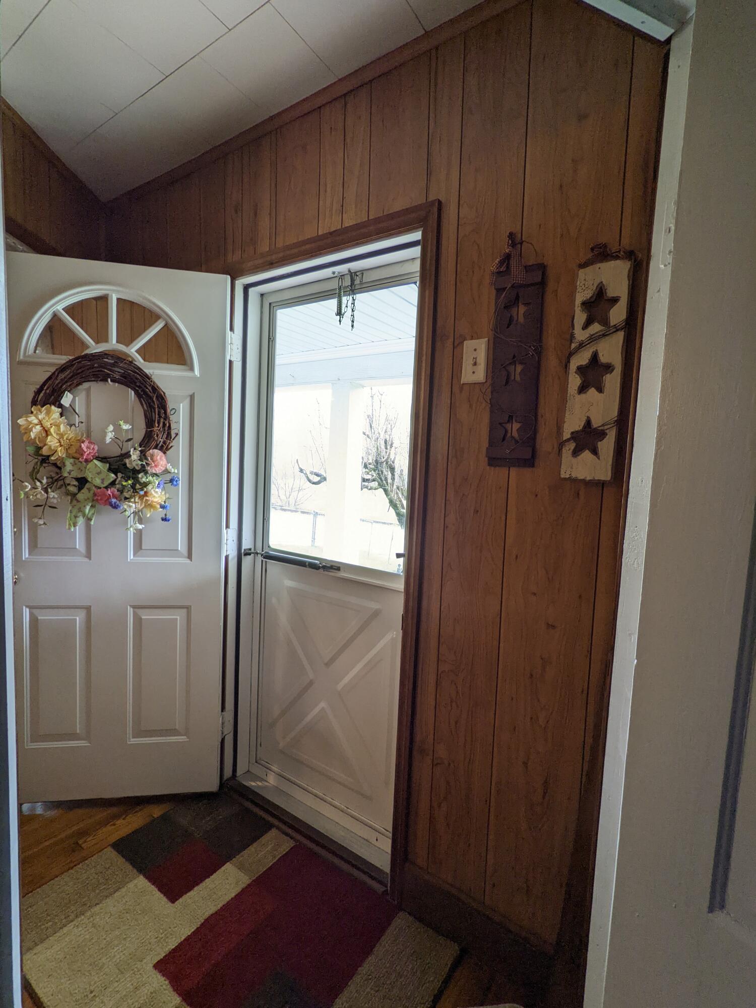 6537 Stephens Road Wise, VA 24293 - Photo 3 of 41 .