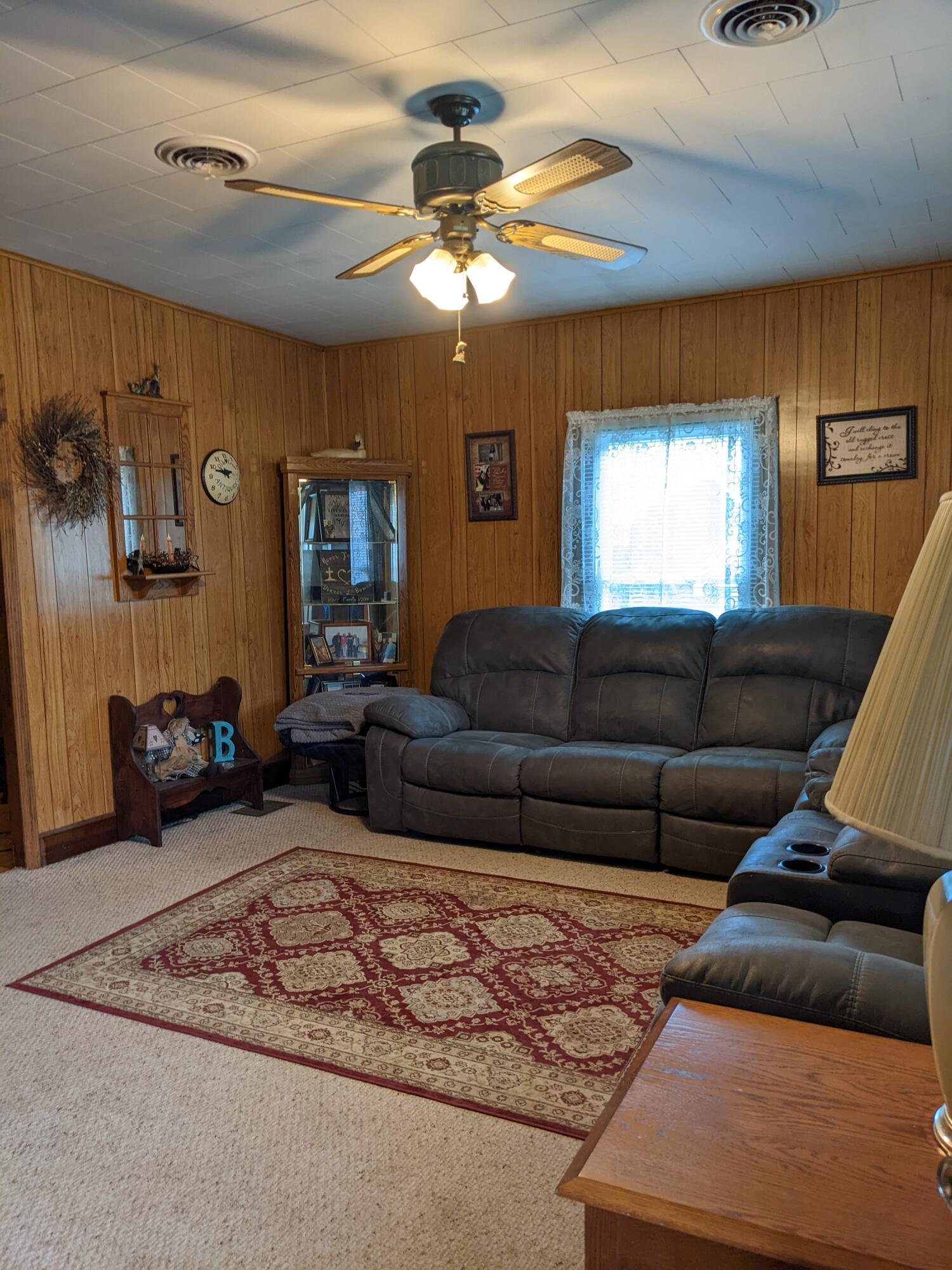 6537 Stephens Road Wise, VA 24293 - Photo 4 of 41 Living room