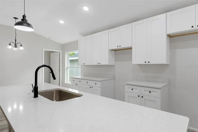 $2,400 | 4855 East Princeton Lane, Hernando, FL 34442