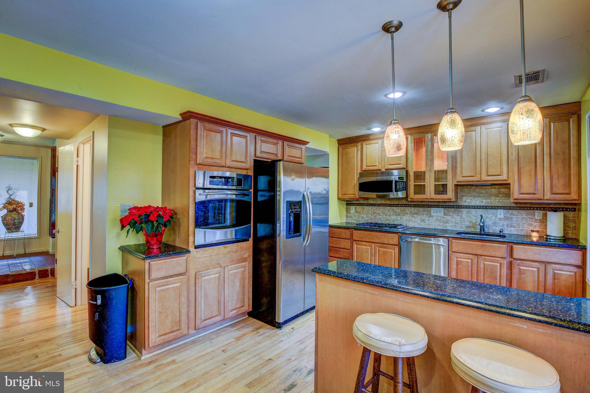9458 Kilimanjaro Road Columbia, MD 21045 - Photo 7 of 23 Gallery Image 7