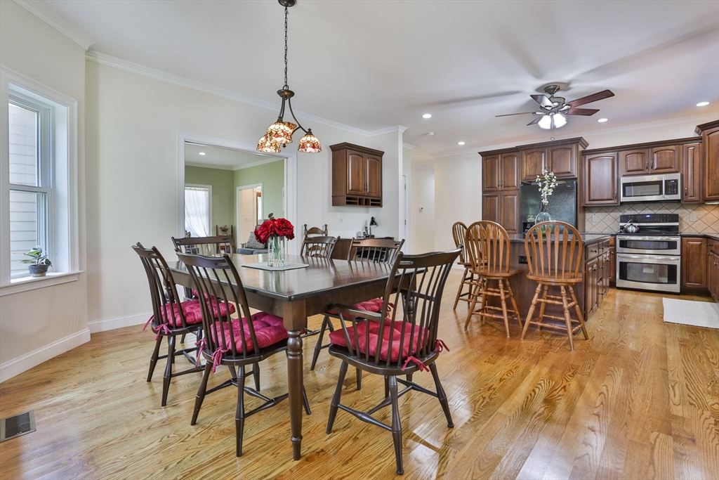 53 Fuller Road Wayland, MA 01778 - Photo 6 of 28 Gallery Image 6