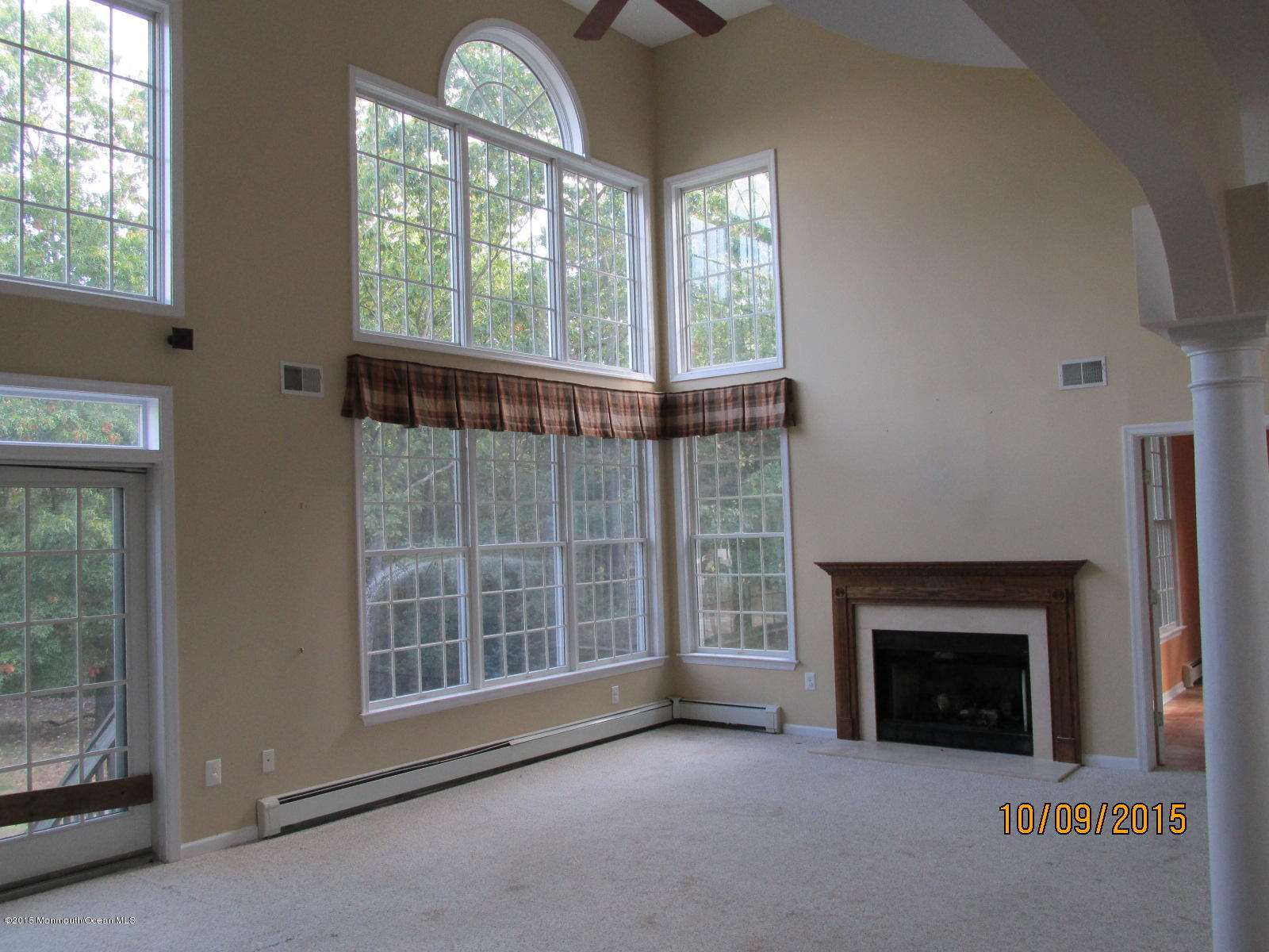 118 Savannah Road Jackson, NJ 08527 - Photo 3 of 18 IMG_4344