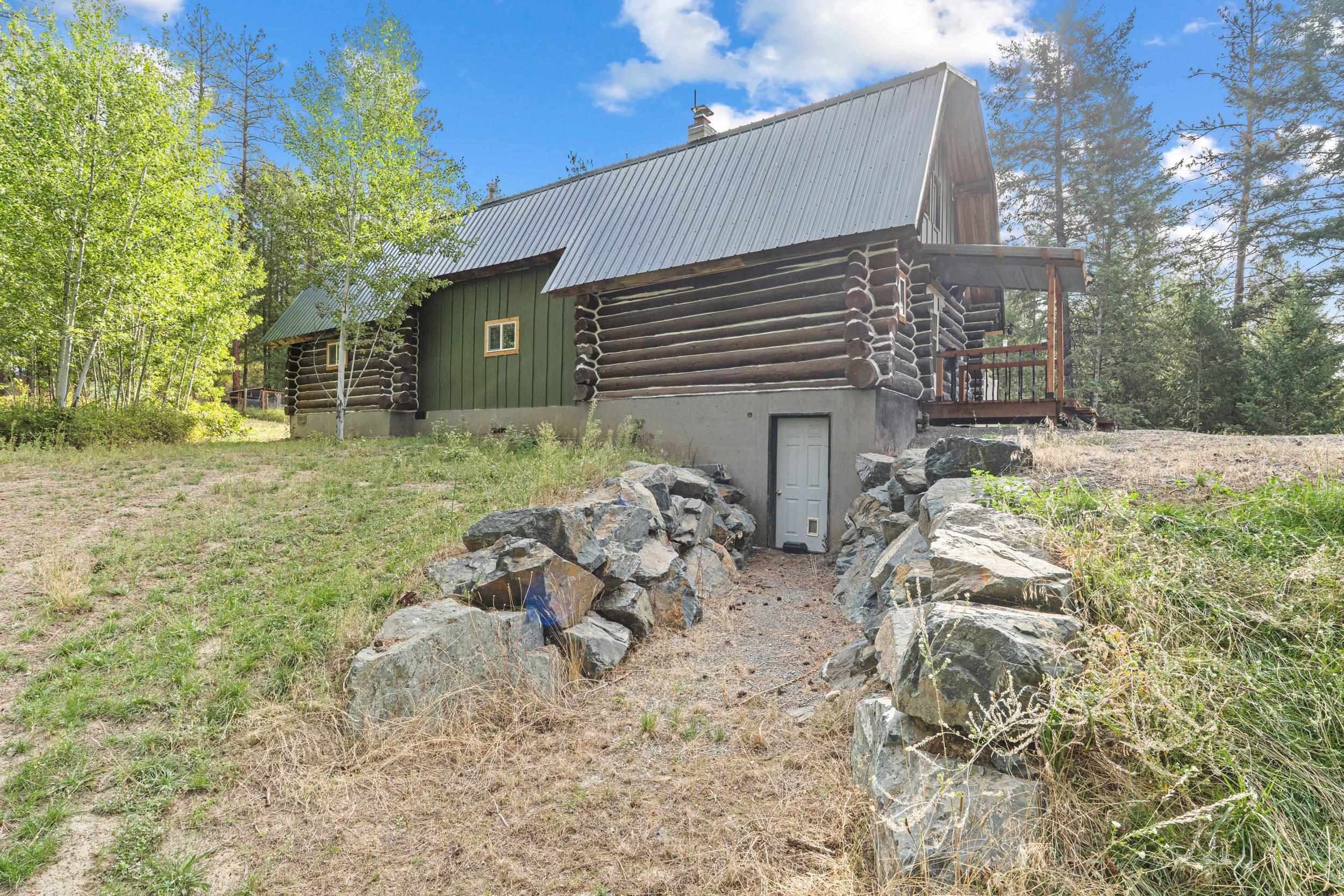 1150 C 12 Mile Road Addy, WA 99101 - Photo 10 of 49 Gallery Image 10