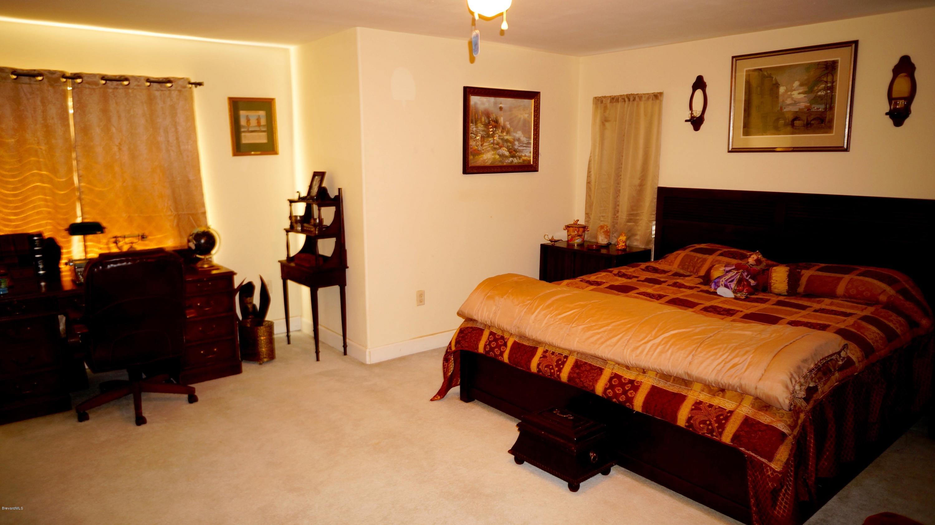 813 Catalina Road Cocoa Beach, FL 32931 - Photo 18 of 24 18-2nd Floor Guest Suite Bedroom