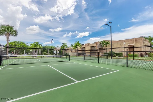 a view of a tennis court