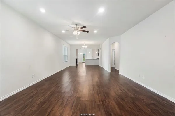 $2,525 | 953 Toledo Bend Drive, College Station, TX 77845