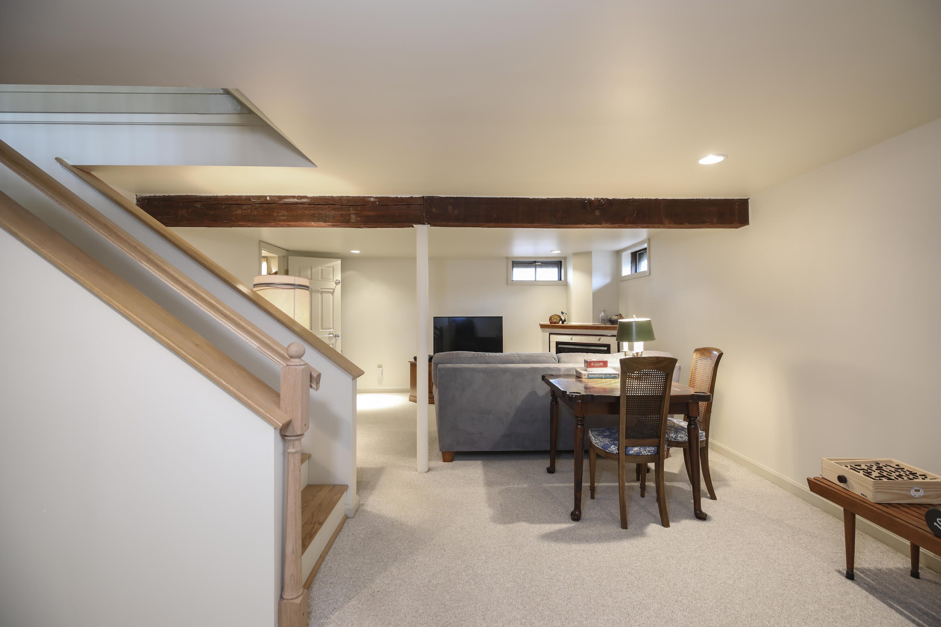 16 Ridgewood Circle Kennebunk, ME 04043 - Photo 13 of 21 Family Room