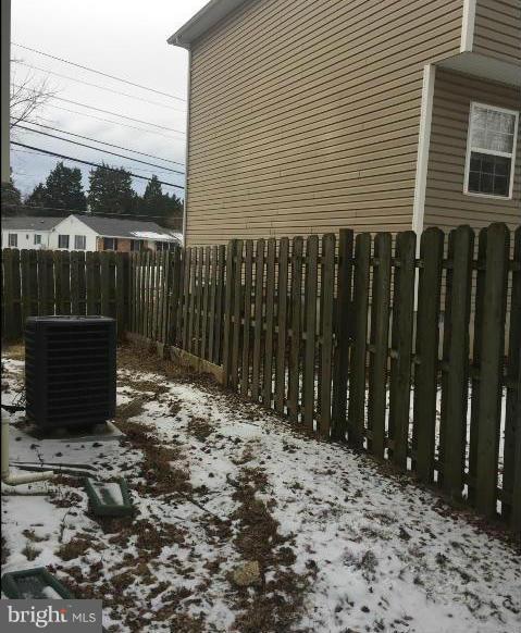 908 Mayo Road Edgewater, MD 21037 - Photo 14 of 15 Exterior (Rear)