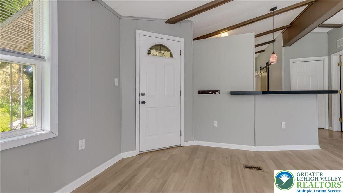 178 Long Run Road Lehighton, PA 18235 - Photo 4 of 44 Entrance