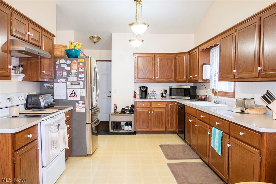 8585 Harris Road Lodi, OH 44254 - Photo 6 of 25 Gallery Image 6