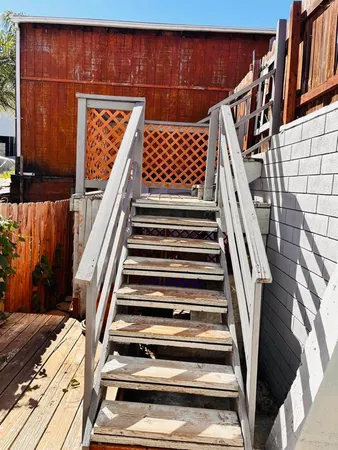 $2,100 | 3729 Central Avenue, San Diego, CA 92105