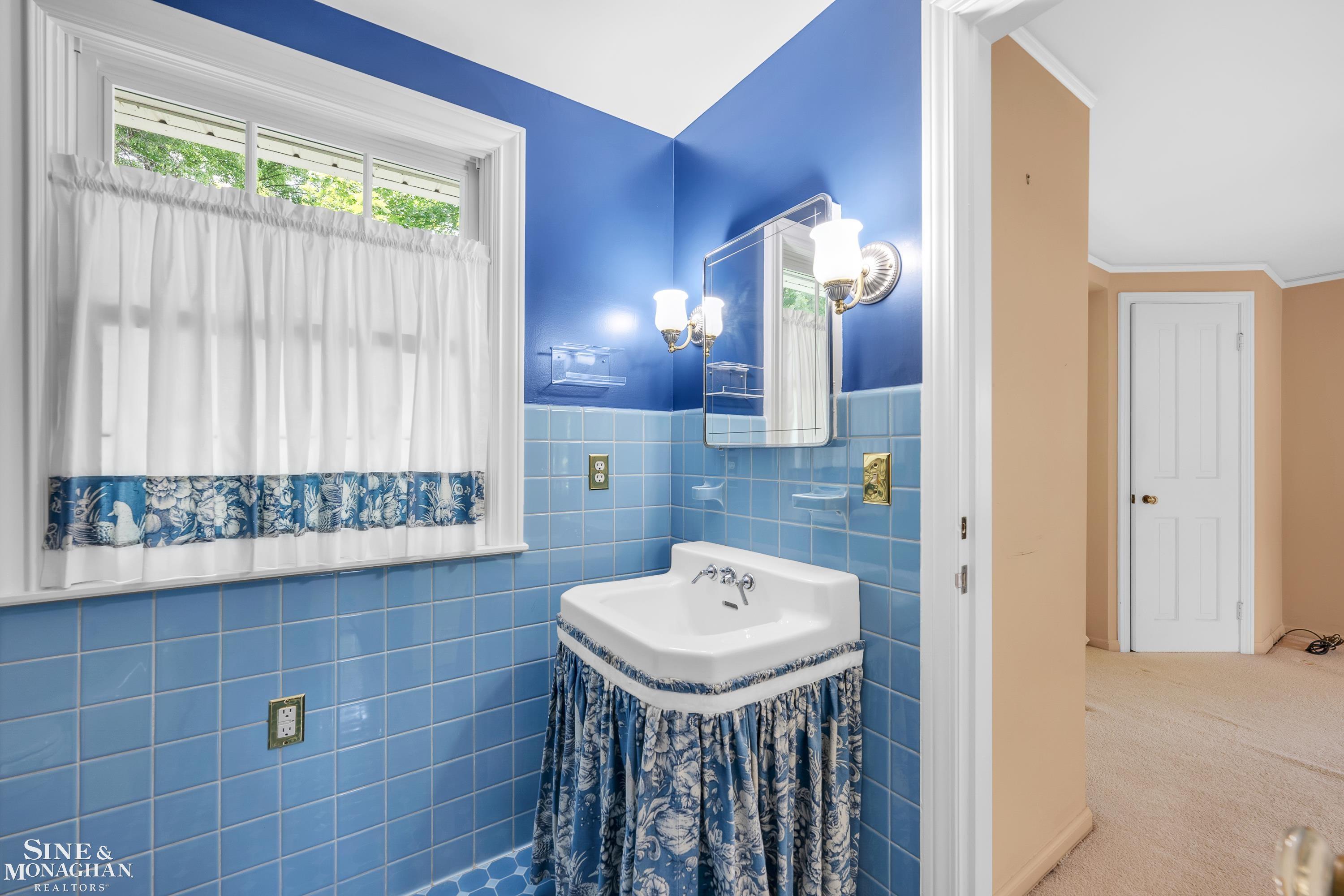 909 Hawthorne Road Grosse Pointe, MI 48236 - Photo 19 of 45 50147054-ff837d8a-1d03-481a-8179-15d81a5c66b2.JPG