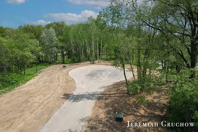 $299,000 | 777 West Sedona Hls Court Northeast, Grand Rapids, MI 49525