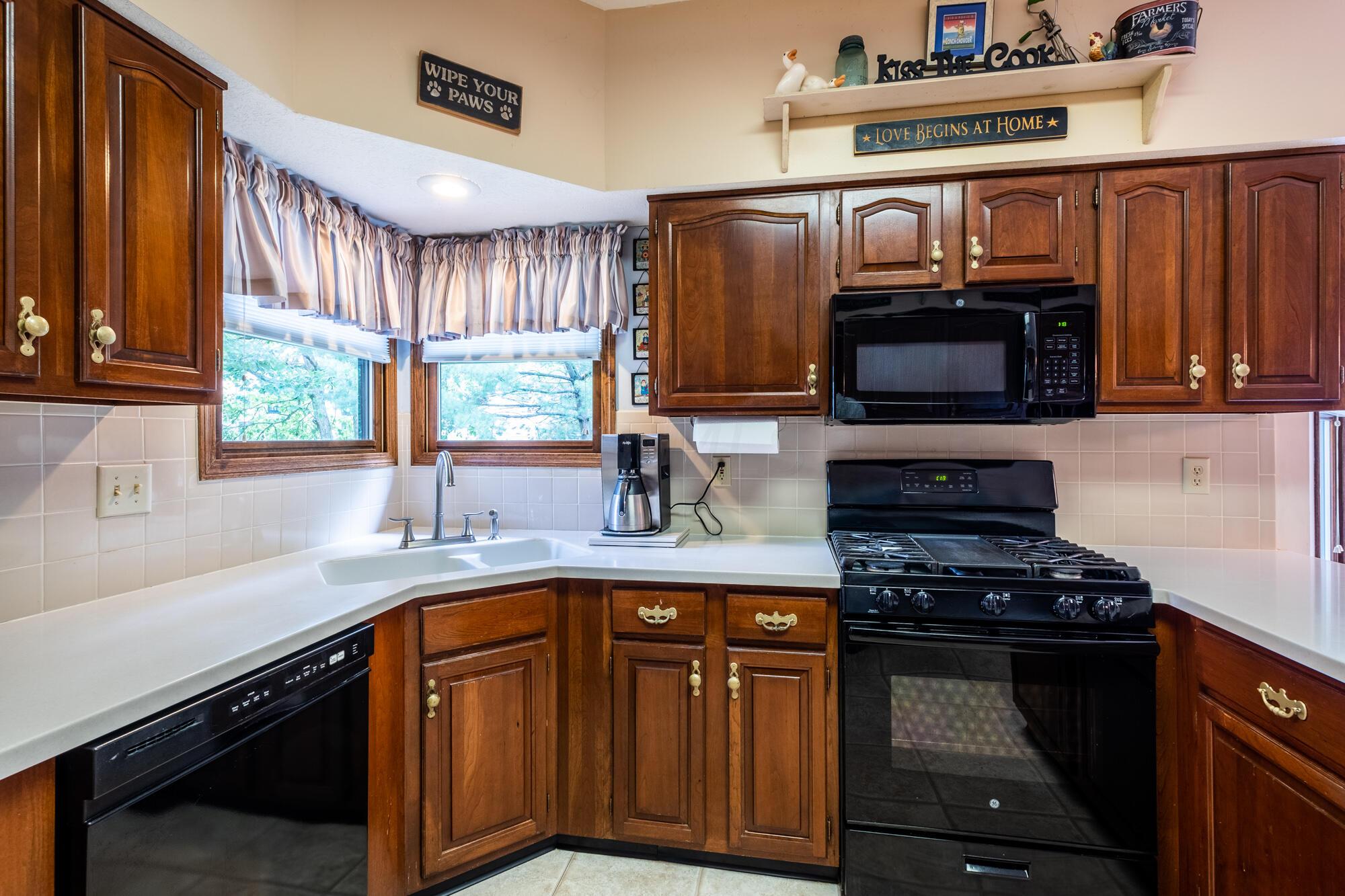 942 Riva Ridge Boulevard Gahanna, OH 43230 - Photo 12 of 36 Gallery Image 12