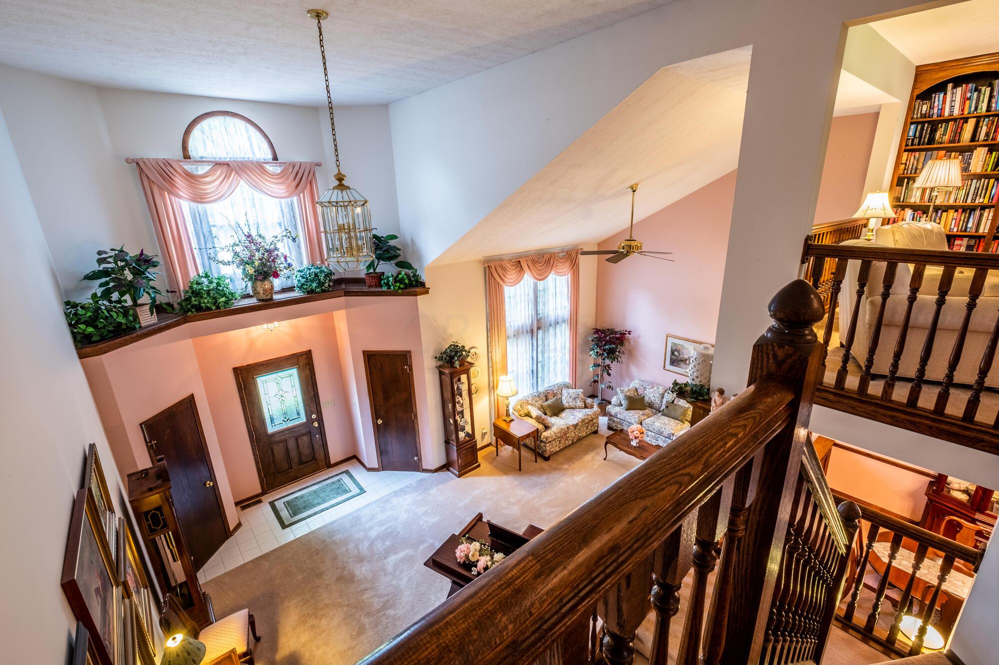 942 Riva Ridge Boulevard Gahanna, OH 43230 - Photo 7 of 36 Gallery Image 7