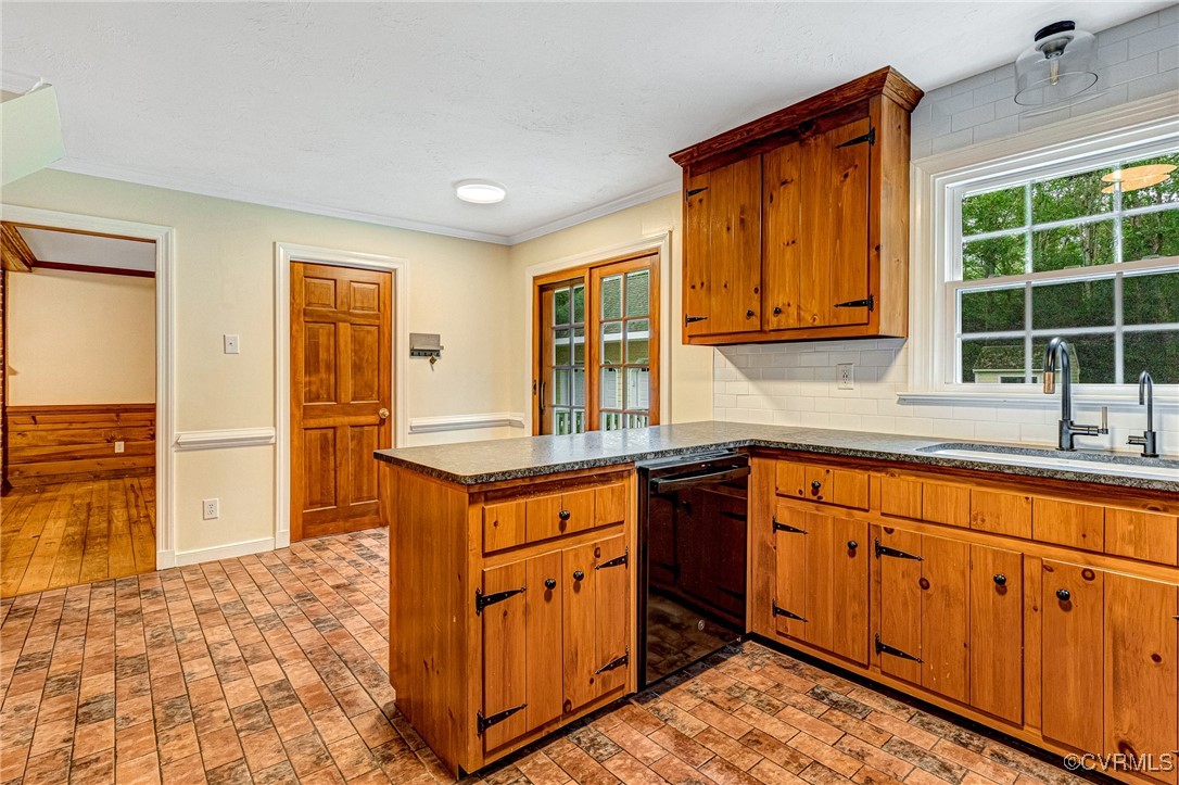7400 Turner Road Henrico, VA 23231 - Photo 5 of 47 a kitchen with stainless steel appliances granite countertop a stove a sink and a refrigerator