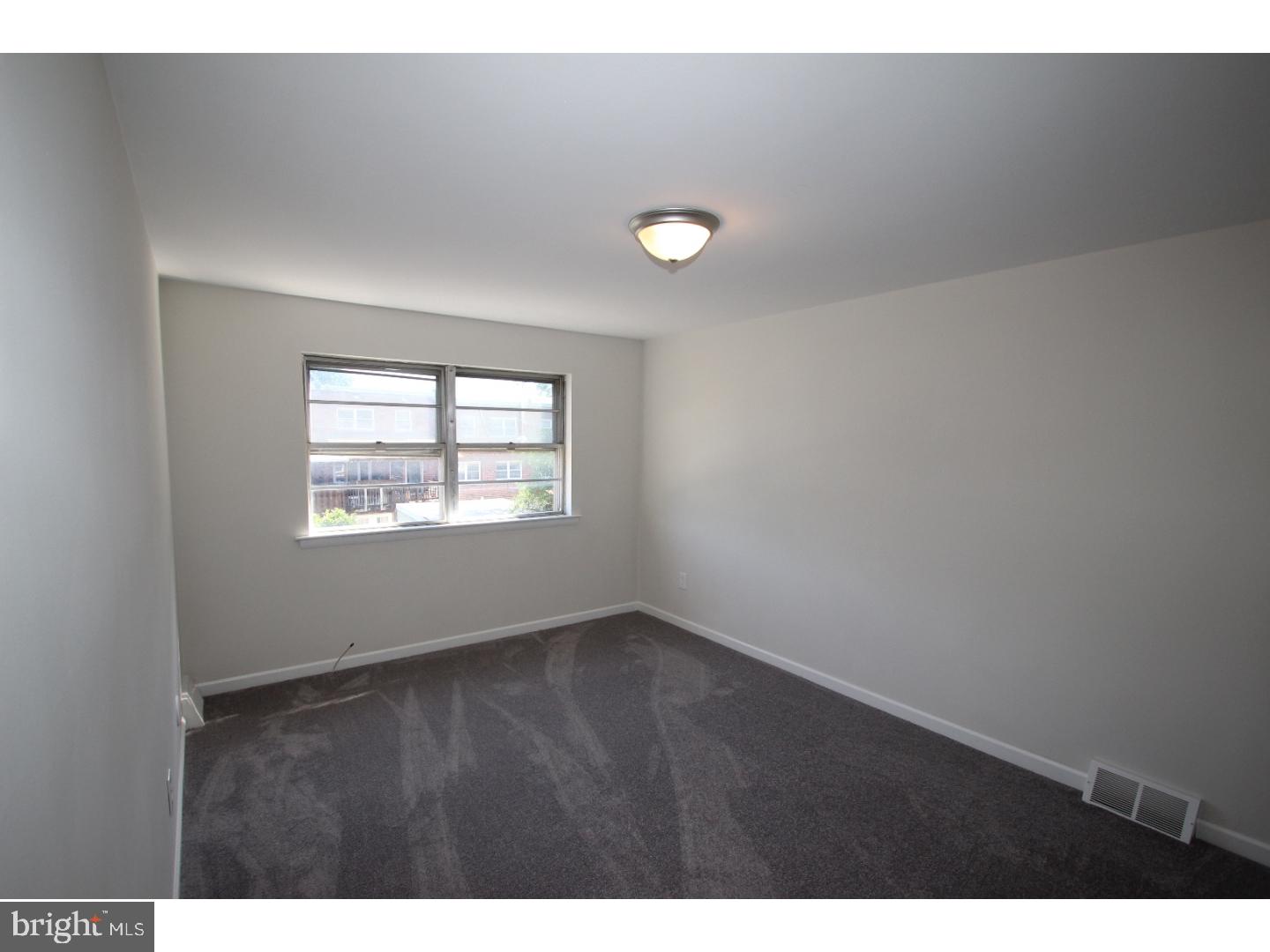 12724 Cabell Road Philadelphia, PA 19154 - Photo 13 of 19