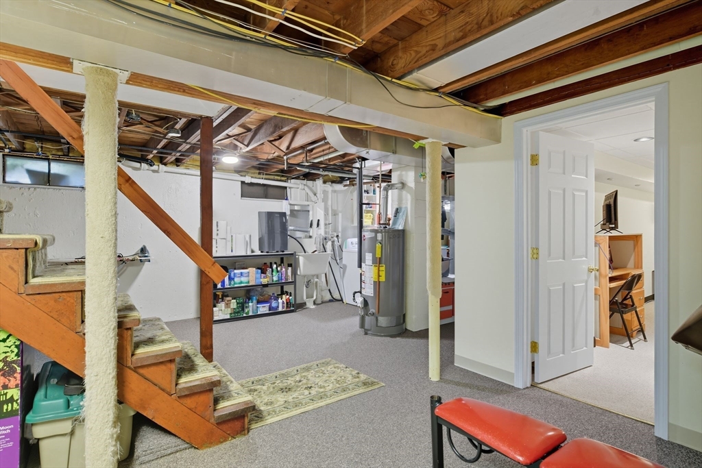 46 Overlea Drive Springfield, MA 01119 - Photo 34 of 42