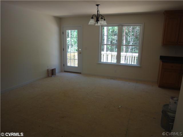 4400 Worsham Road Powhatan, VA 23139 - Photo 4 of 10 Den/Family/Great Room