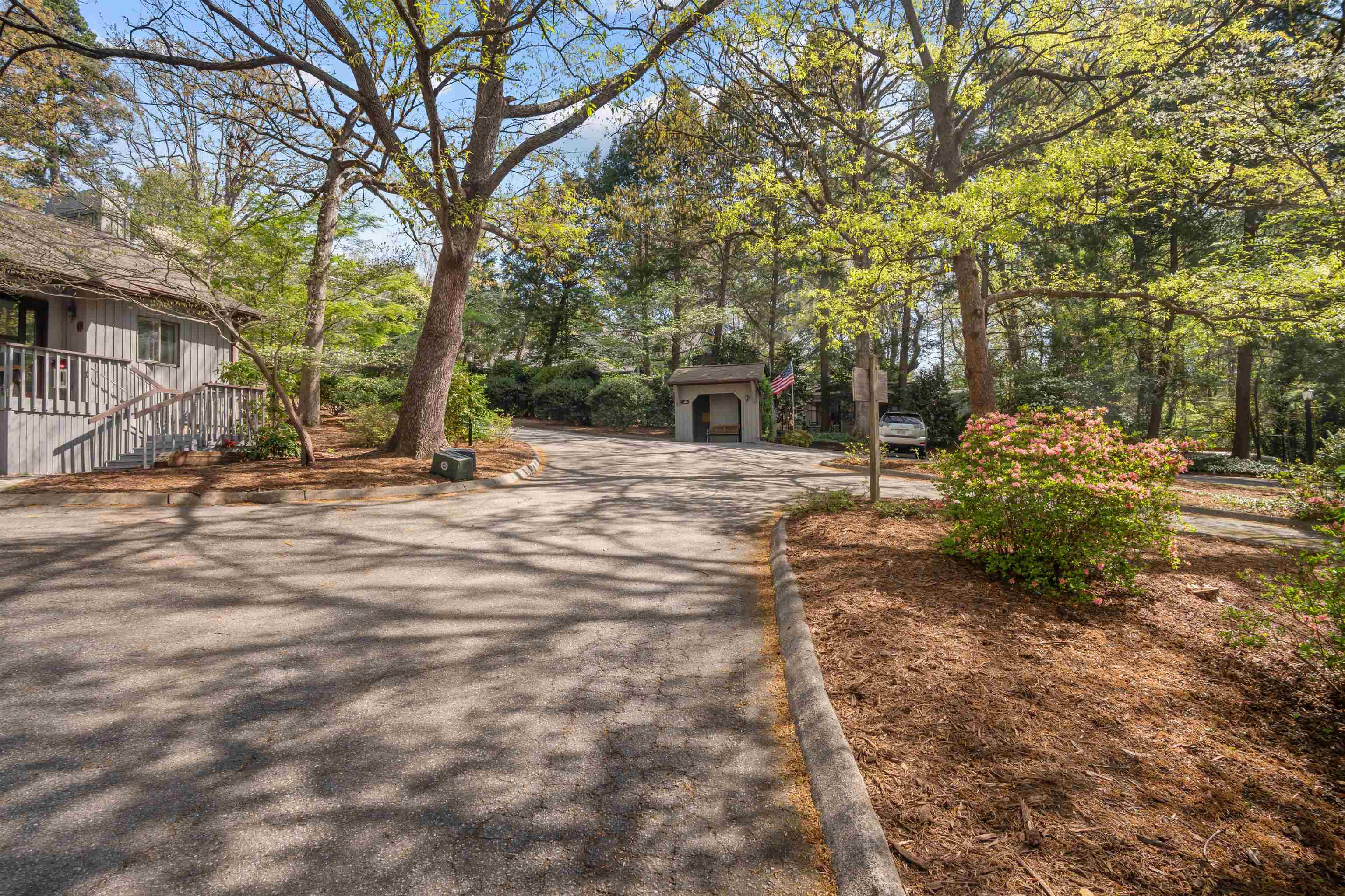 335 Melrose Avenue Tryon, NC 28782 - Photo 10 of 41