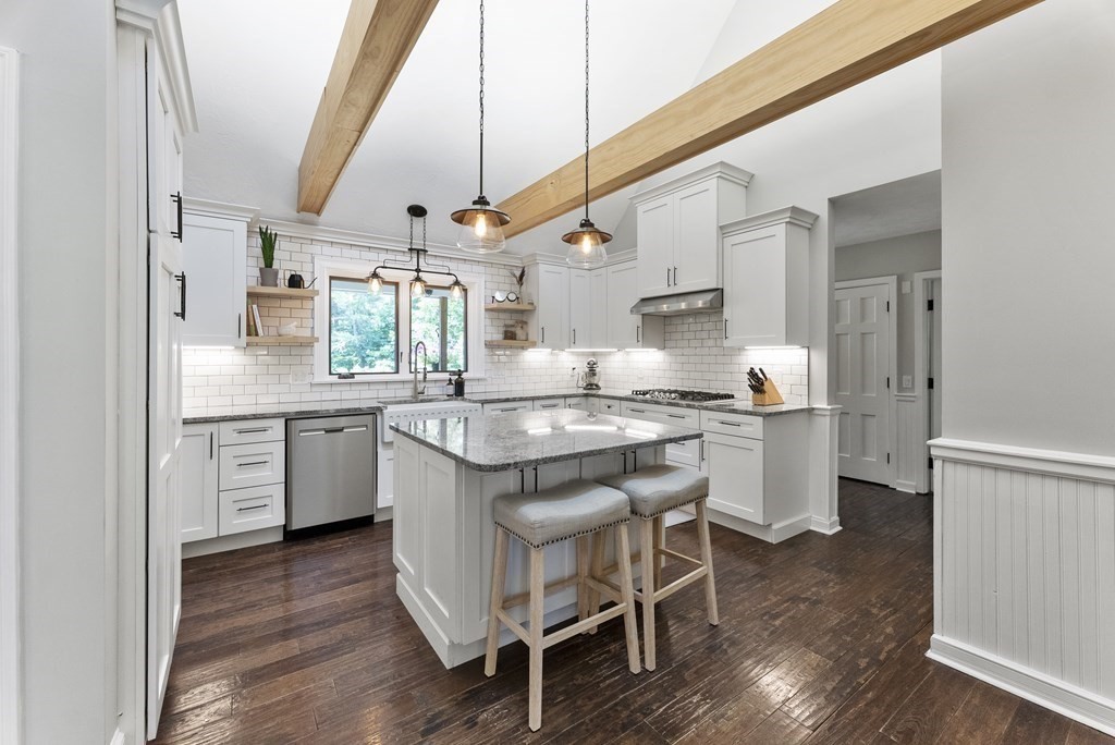 66 Cranberry Road Carver, MA 02330 - Photo 6 of 39 Gallery Image 6