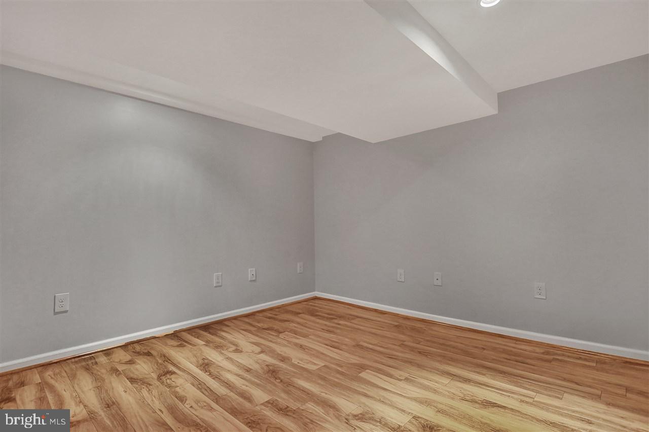 328 Maywood Road York, PA 17402 - Photo 20 of 27 Gallery Image 20