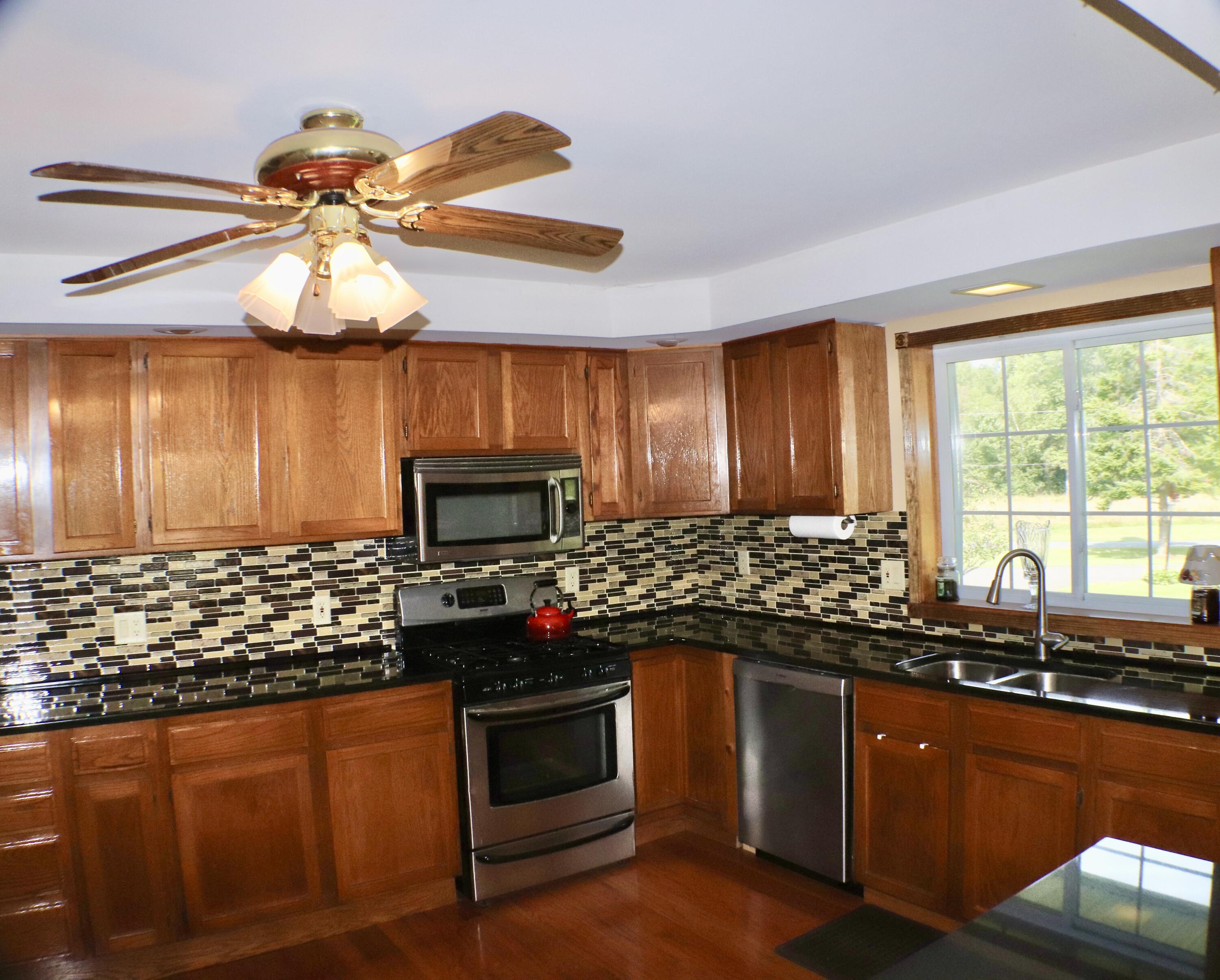 371 Fox Farm Road Plattsburgh, NY 12901 - Photo 5 of 44