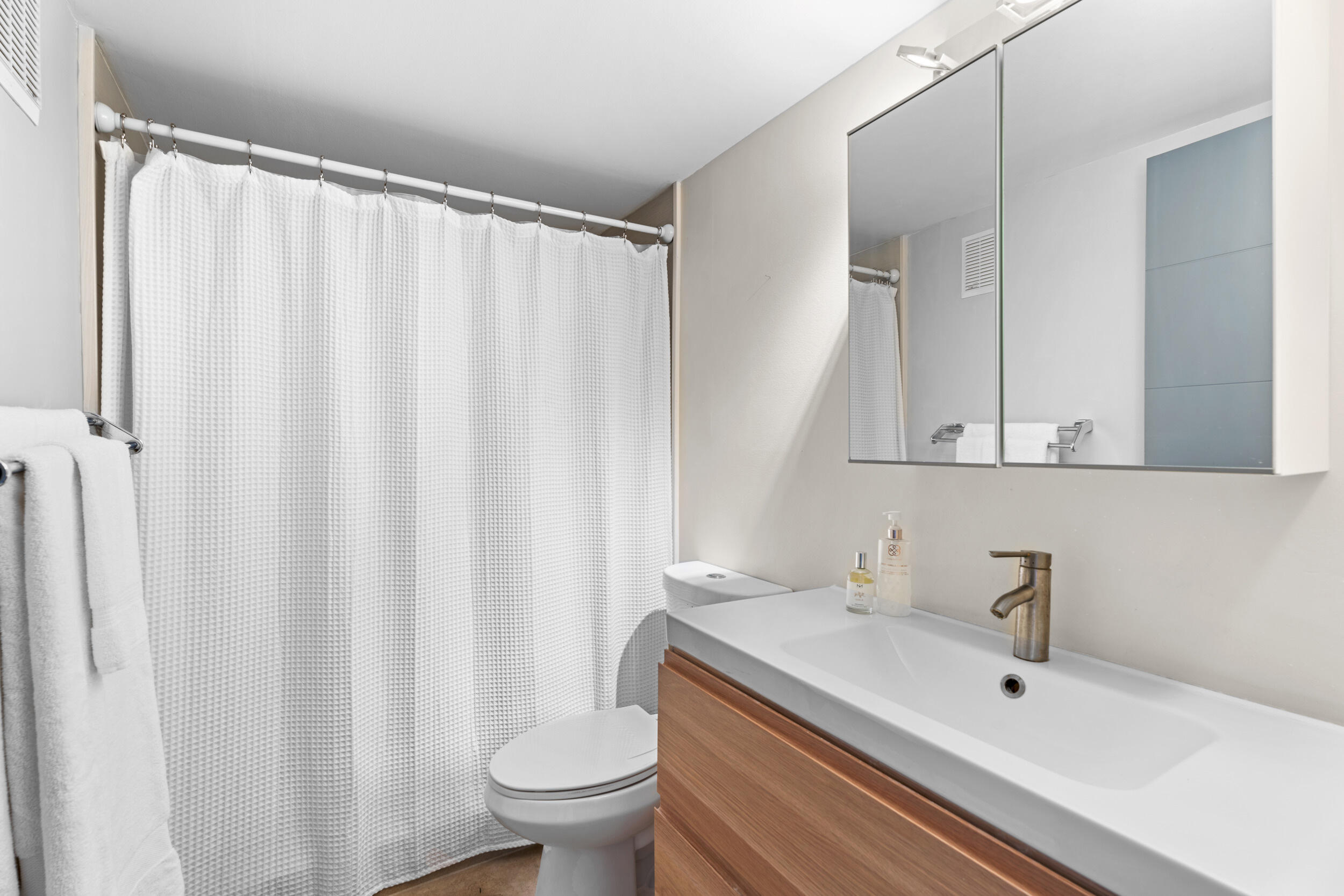 2950 Southeast Ocean Boulevard, Unit 85 Stuart, FL 34996 - Photo 17 of 23 smg00493