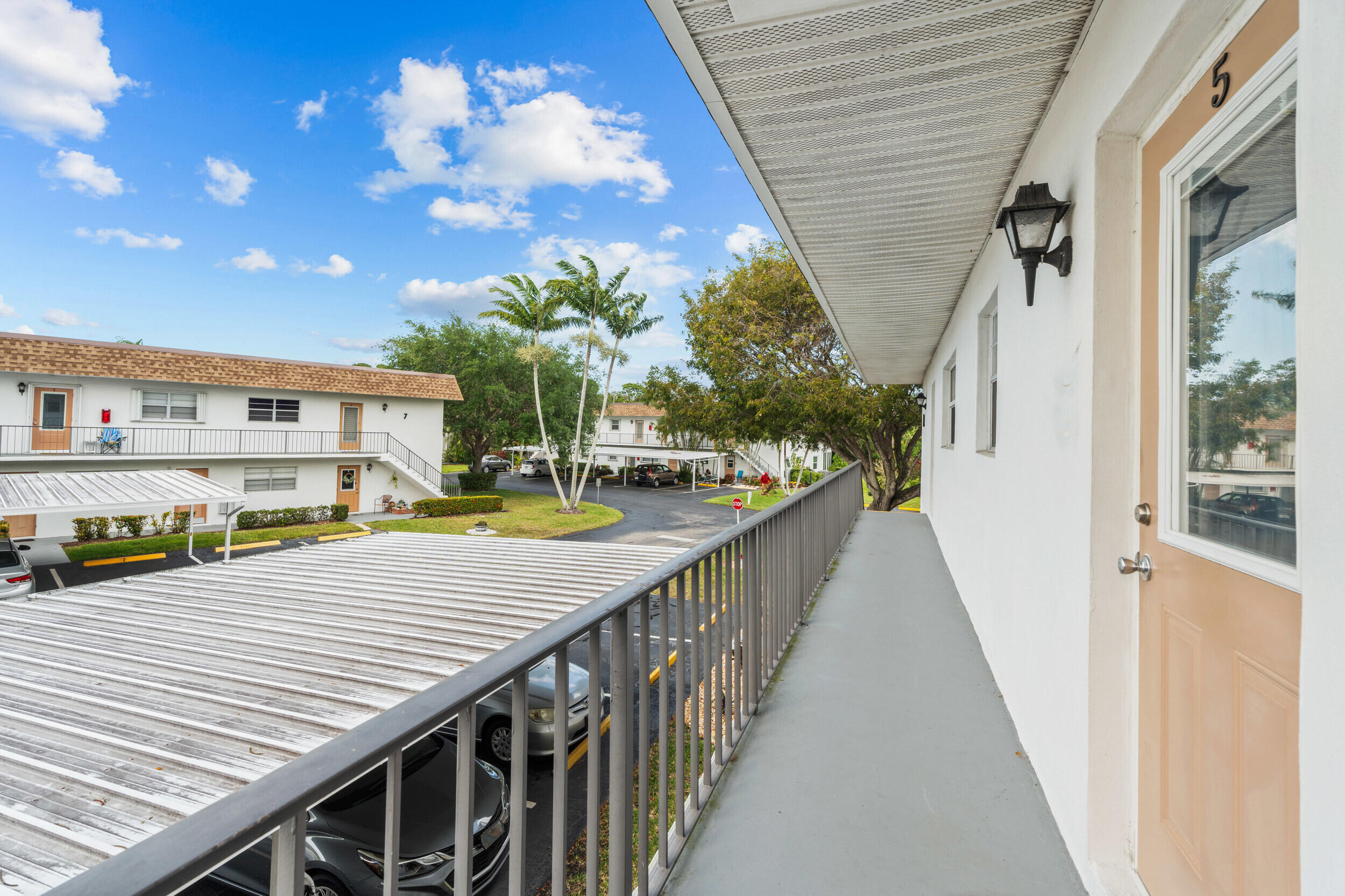 2950 Southeast Ocean Boulevard, Unit 85 Stuart, FL 34996 - Photo 4 of 23 smg00512