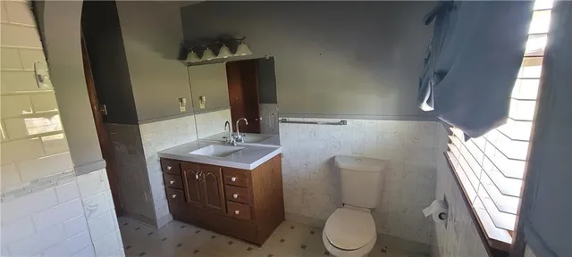 $499,000 | 648 Northwest W Highway, Kingsville, MO 64061