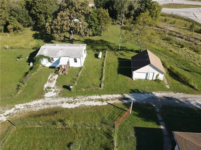 $499,000 | 648 Northwest W Highway, Kingsville, MO 64061