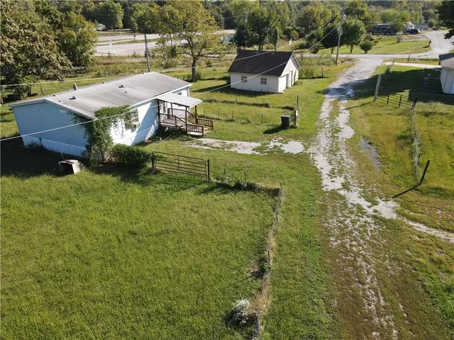 $499,000 | 648 Northwest W Highway, Kingsville, MO 64061
