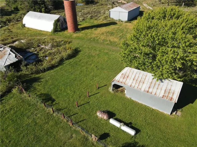 $499,000 | 648 Northwest W Highway, Kingsville, MO 64061