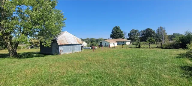 $499,000 | 648 Northwest W Highway, Kingsville, MO 64061