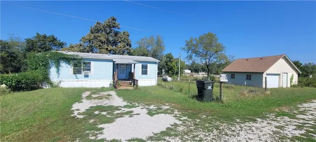 $499,000 | 648 Northwest W Highway, Kingsville, MO 64061