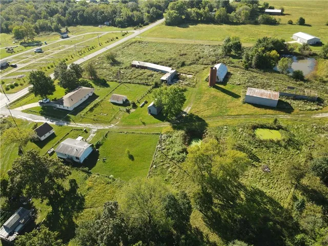 $499,000 | 648 Northwest W Highway, Kingsville, MO 64061