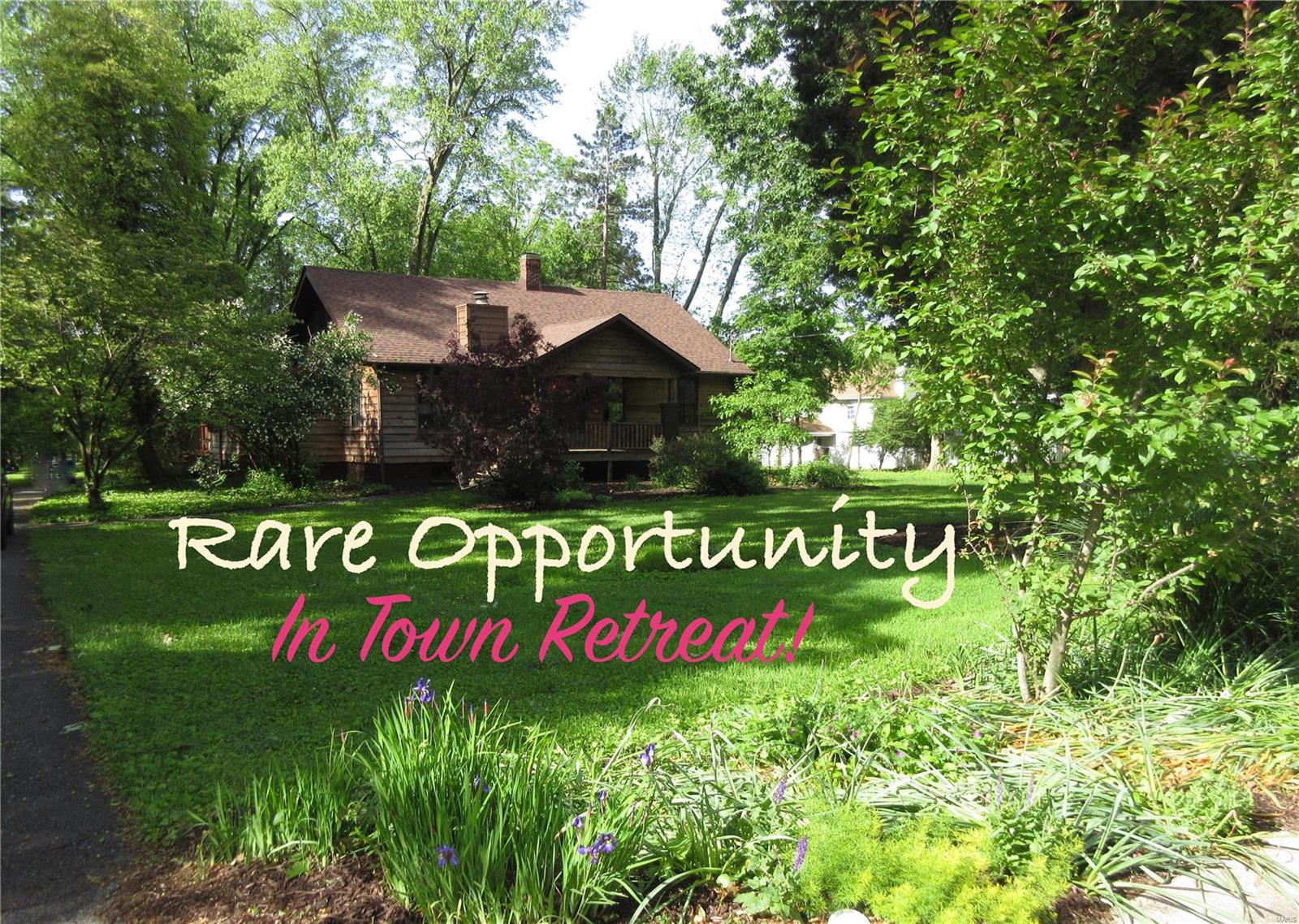 1027 Schwarz Road Edwardsville, IL 62025 - Photo 1 of 34 Gallery Image 1