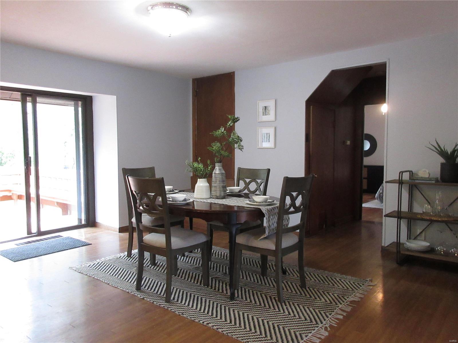 1027 Schwarz Road Edwardsville, IL 62025 - Photo 12 of 34 Gallery Image 12