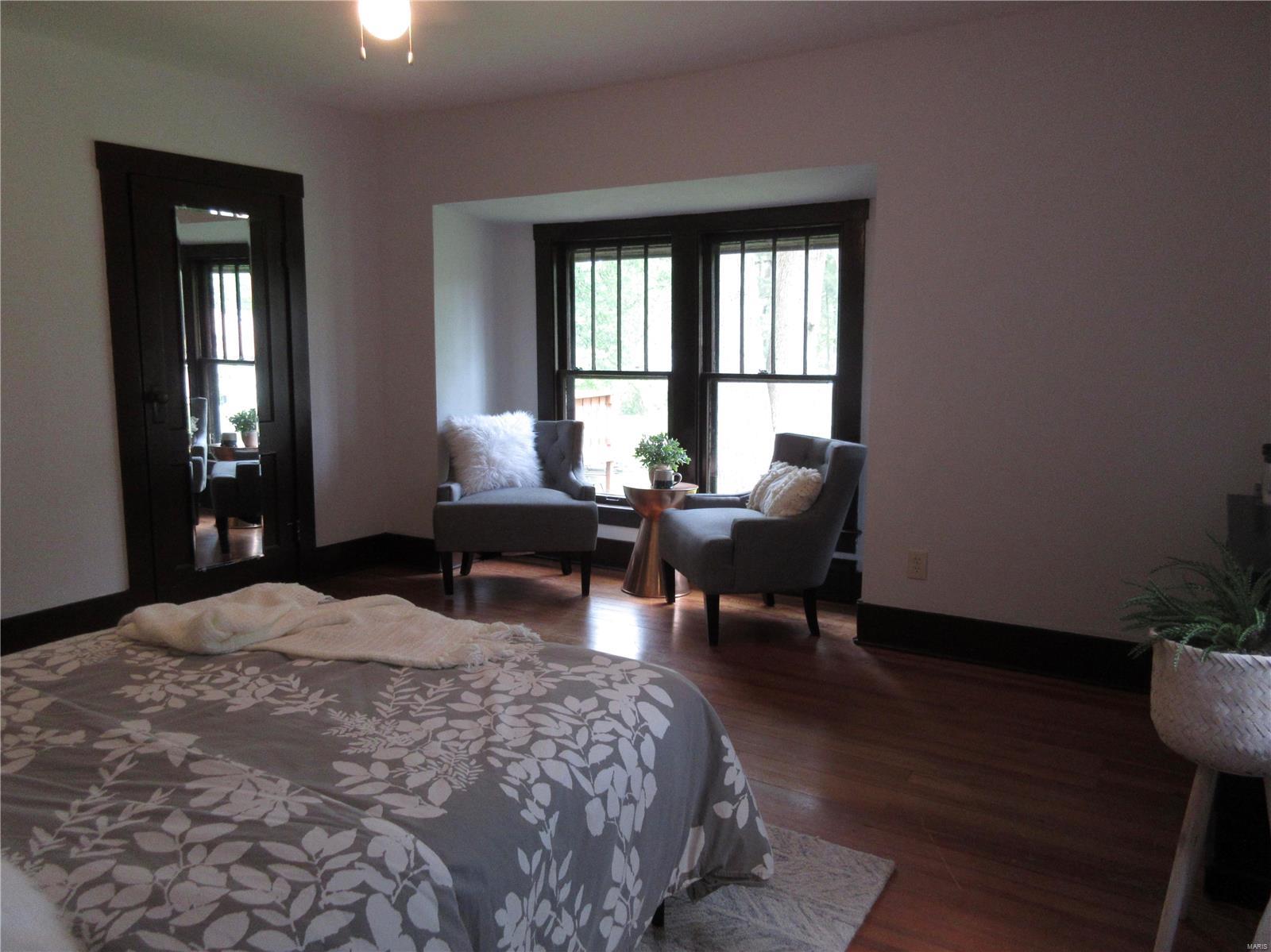 1027 Schwarz Road Edwardsville, IL 62025 - Photo 19 of 34 Gallery Image 19