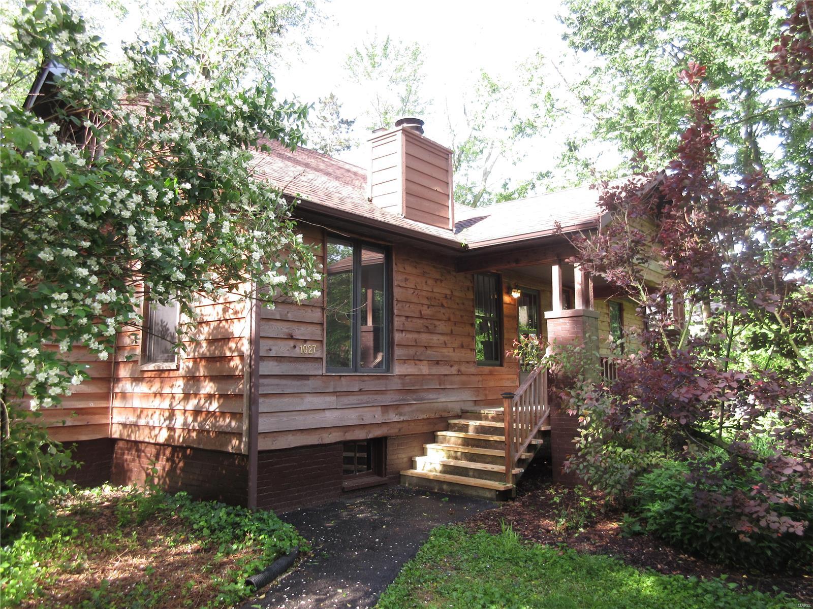 1027 Schwarz Road Edwardsville, IL 62025 - Photo 4 of 34 Gallery Image 4