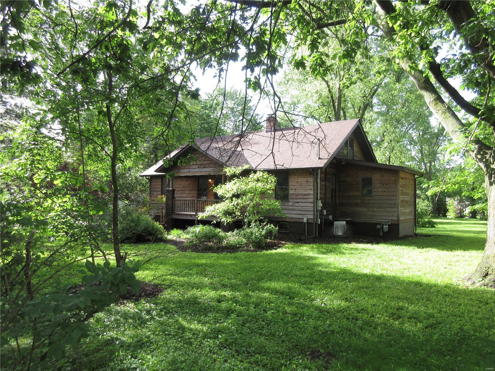 1027 Schwarz Road Edwardsville, IL 62025 - Photo 33 of 34 Gallery Image 33
