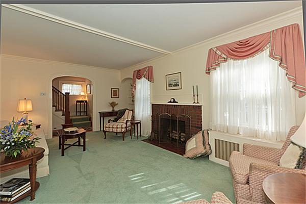 62 Emerson Road Watertown, MA 02472 - Photo 6 of 20 Gallery Image 6