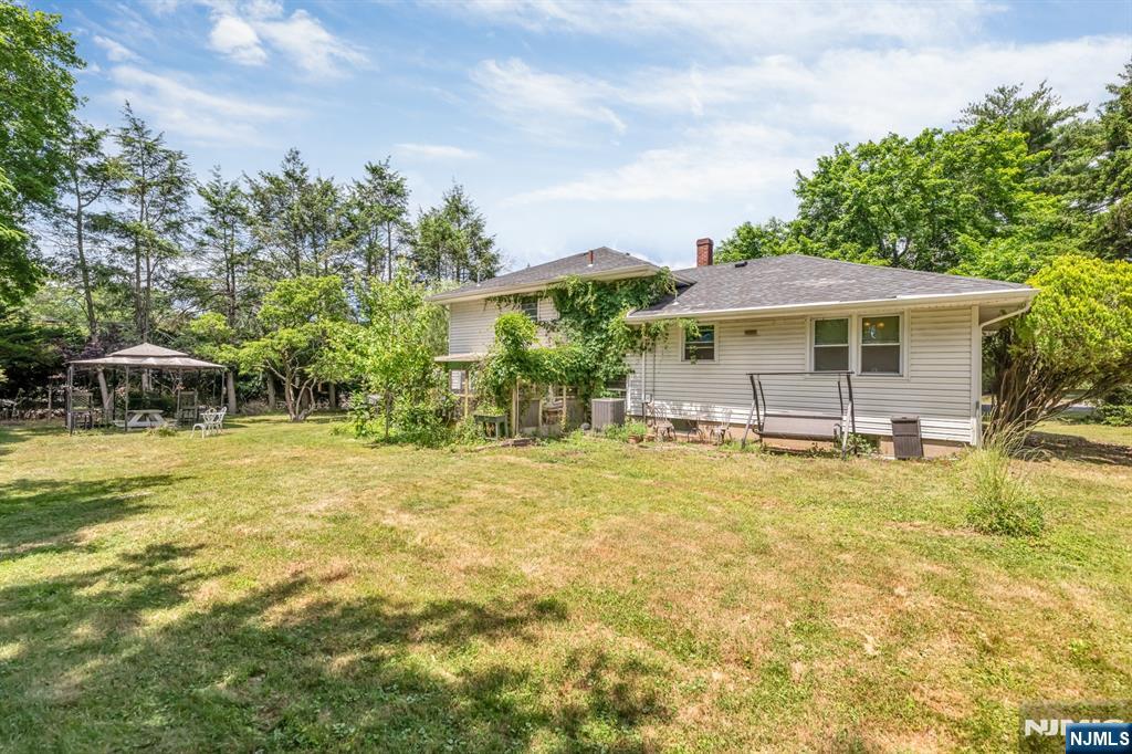 310 Ruckman Road Closter, NJ 07624 - Photo 28 of 30