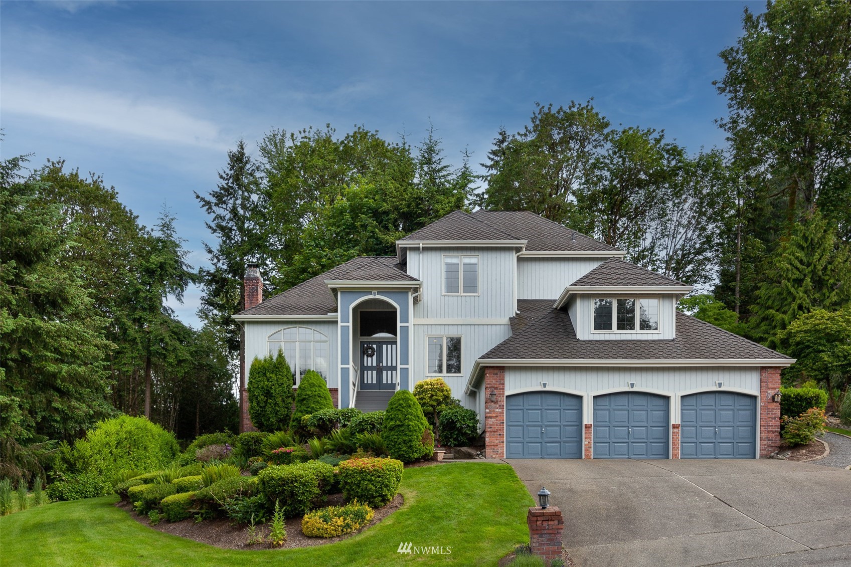 18819 Southeast 174th Way Renton, WA 98058 - Photo 1 of 40 Gallery Image 1