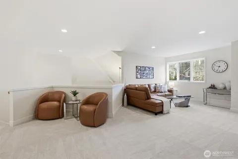 $1,698,600 | 928 271st Avenue Southeast, Sammamish, WA 98075