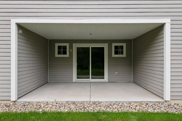 $842,140 | 1851 Campfire Drive East, Waconia, MN 55387